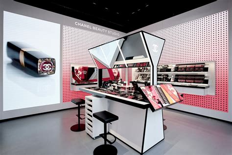 Take a look inside the new CHANEL Beauty boutique at .